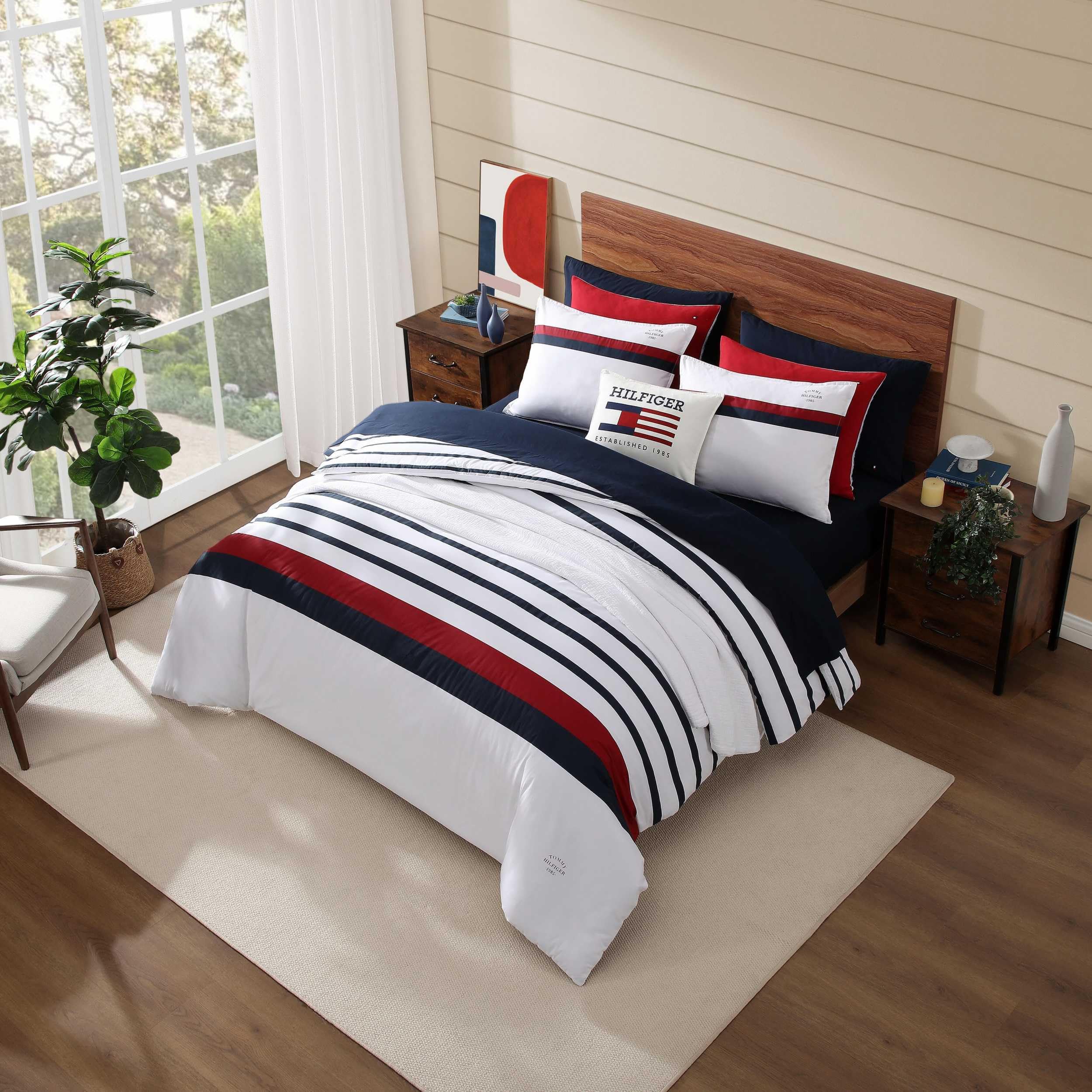 Amazon｜Tommy Hilfiger - ツインデュベカバーセット、100